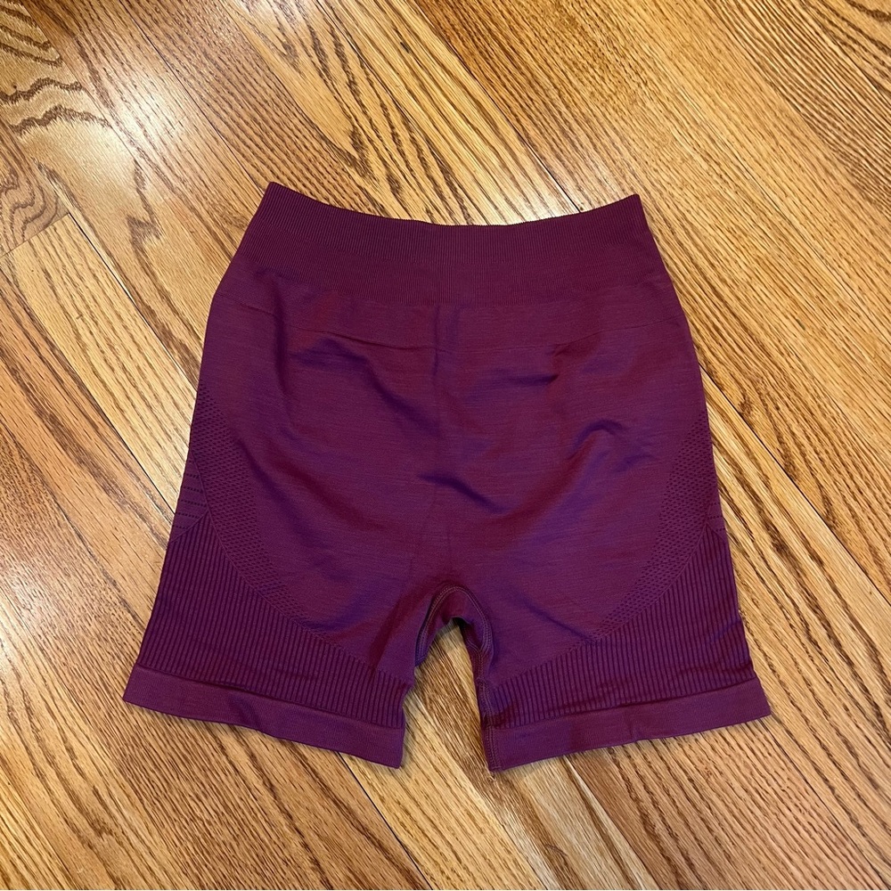 NWOT Alphalete Shorts Workout Biker Shorts Purple Pink XS